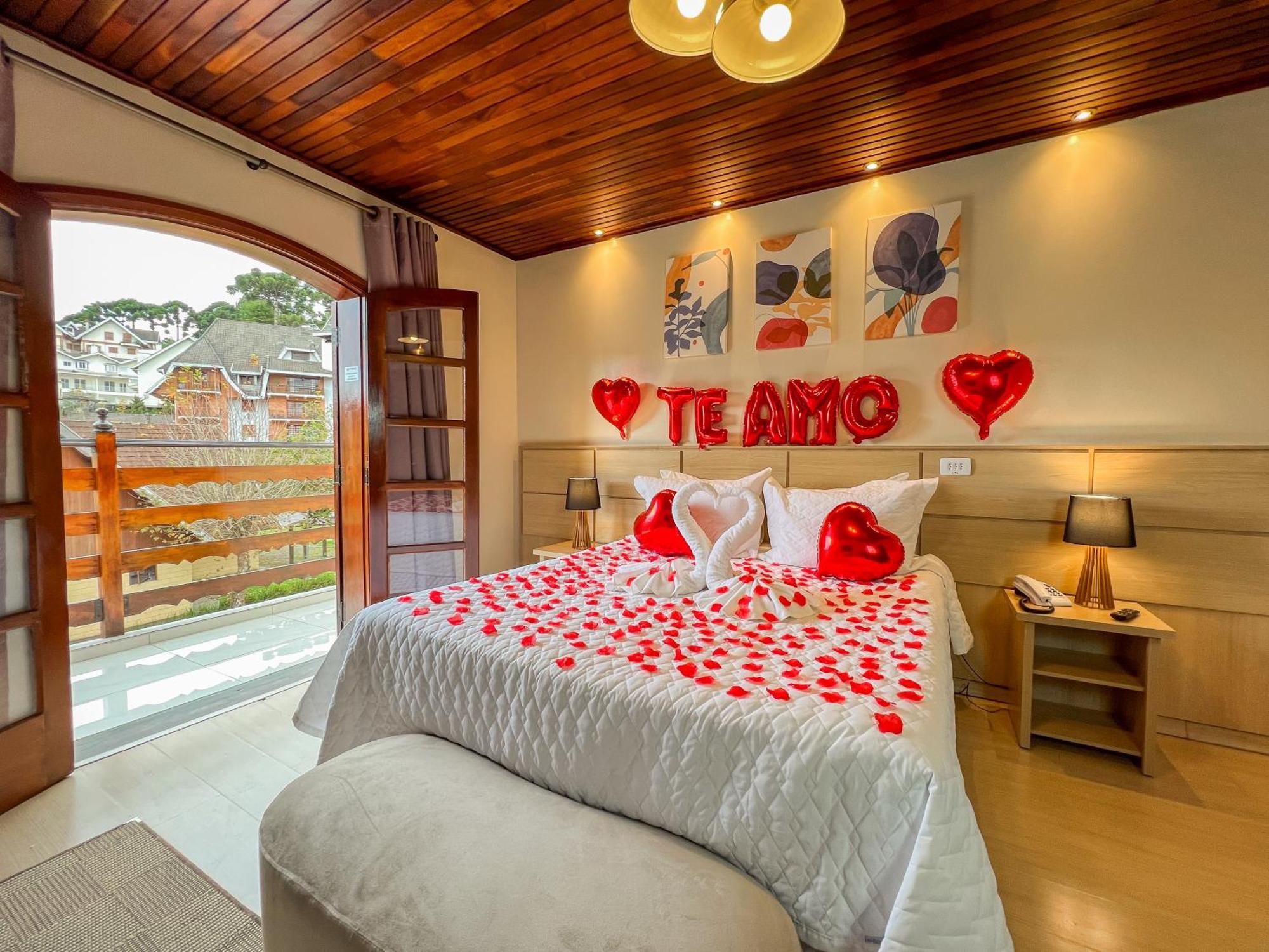 Hotel Euro Suite Campos Do Jordao By Nacional Inn - A 800 Metros Da Vila Capivari Exteriör bild