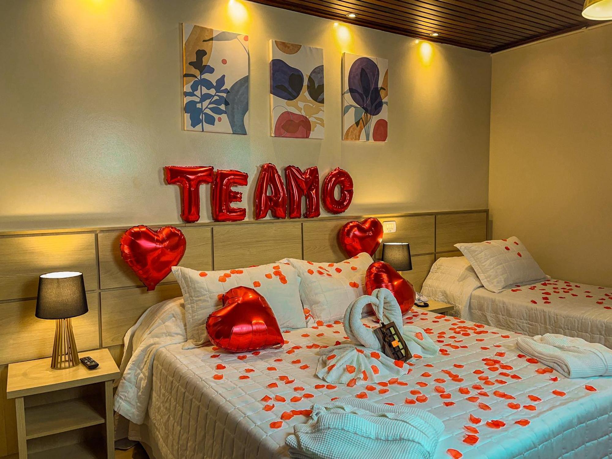Hotel Euro Suite Campos Do Jordao By Nacional Inn - A 800 Metros Da Vila Capivari Exteriör bild