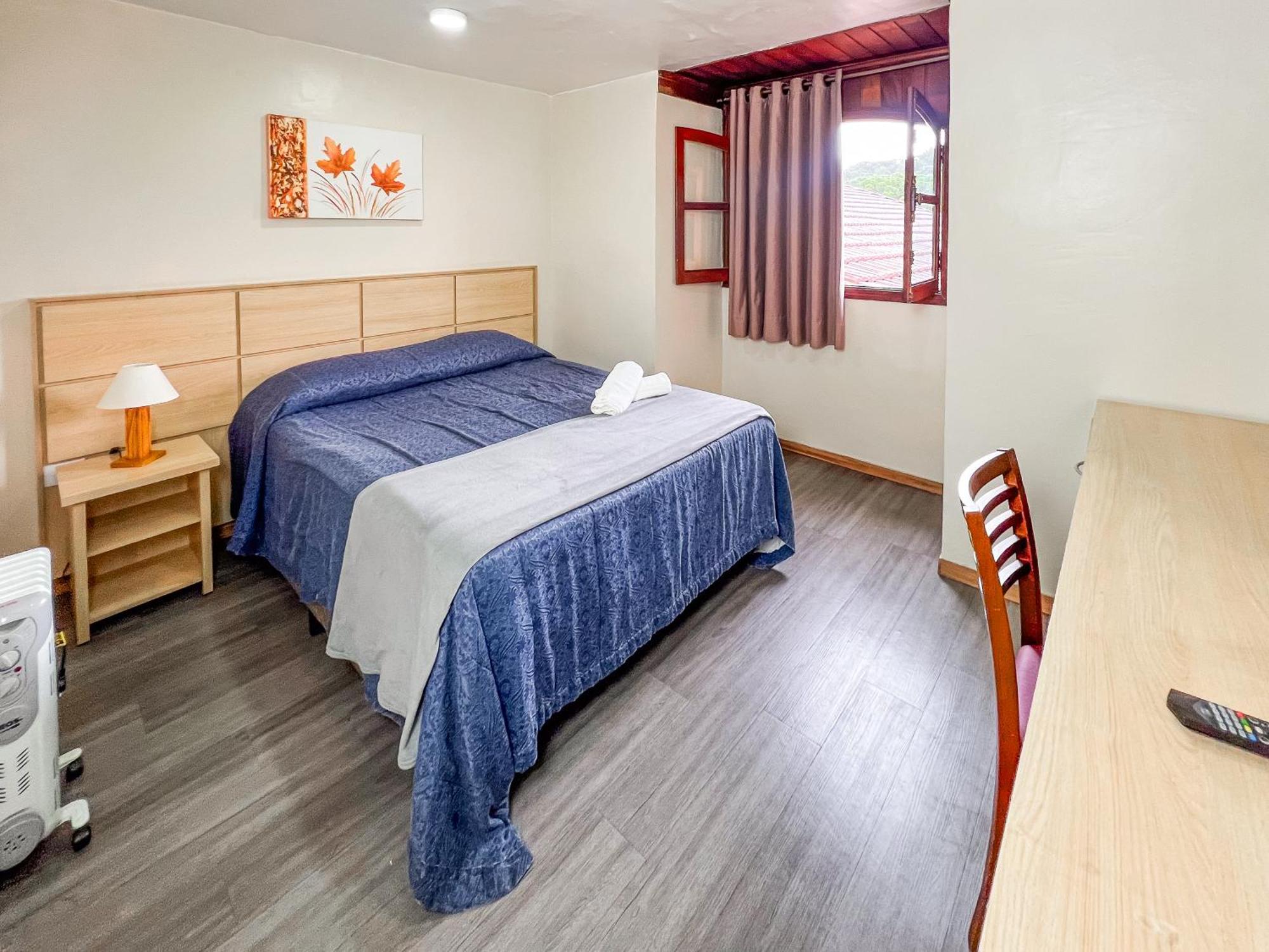 Hotel Euro Suite Campos Do Jordao By Nacional Inn - A 800 Metros Da Vila Capivari Exteriör bild
