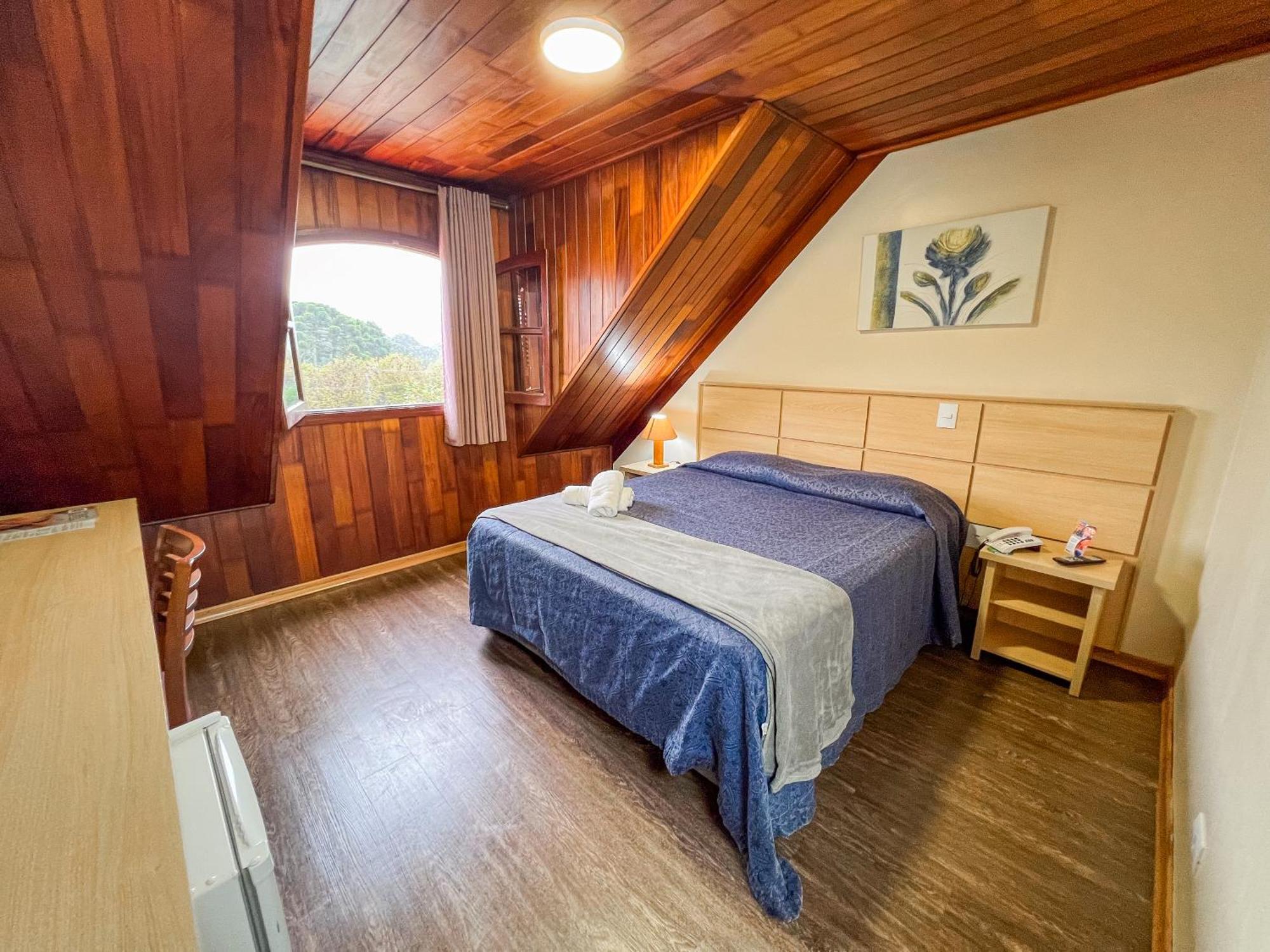 Hotel Euro Suite Campos Do Jordao By Nacional Inn - A 800 Metros Da Vila Capivari Exteriör bild