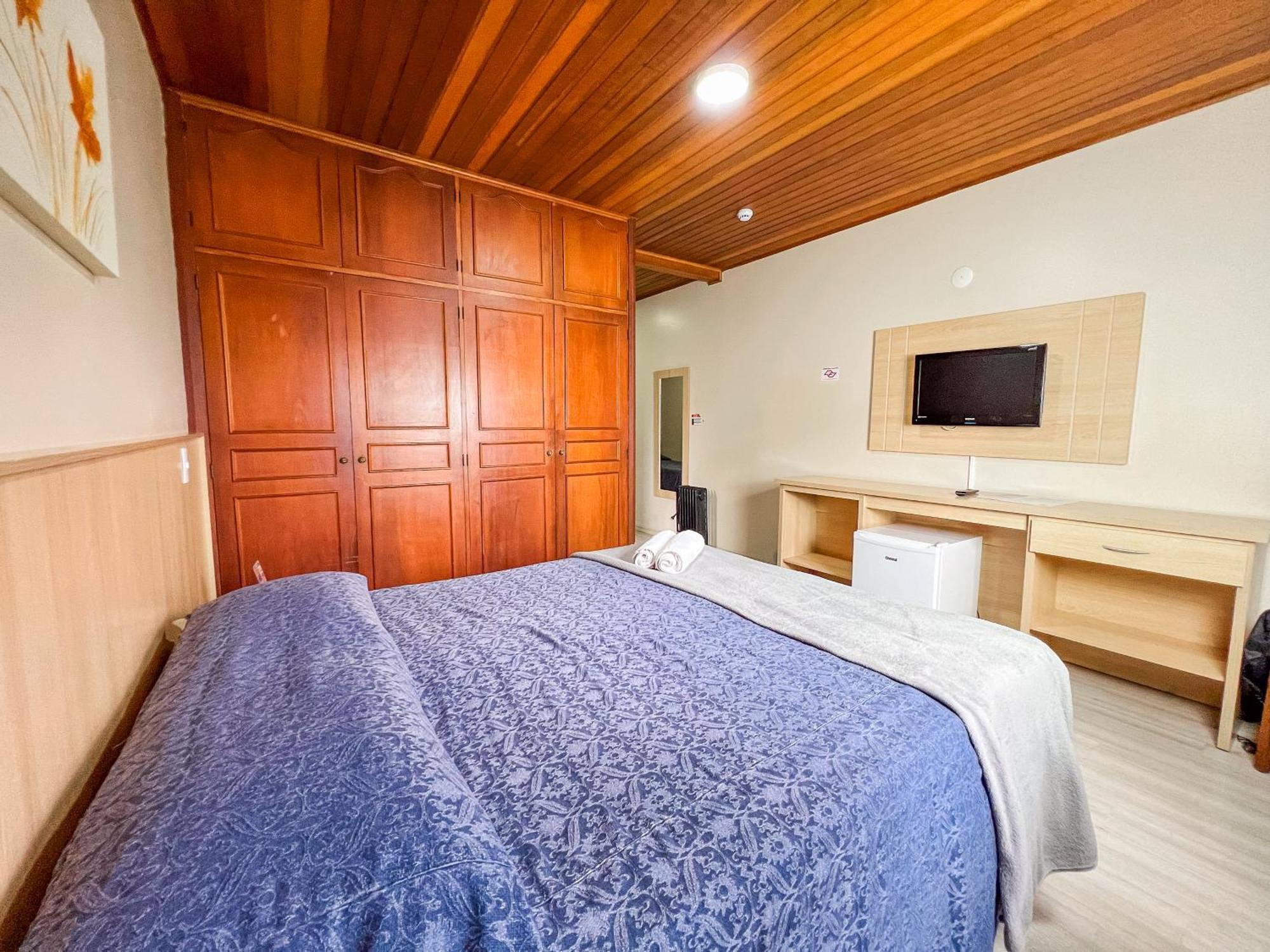 Hotel Euro Suite Campos Do Jordao By Nacional Inn - A 800 Metros Da Vila Capivari Exteriör bild