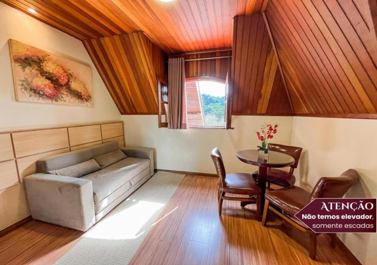 Hotel Euro Suite Campos Do Jordao By Nacional Inn - A 800 Metros Da Vila Capivari Exteriör bild