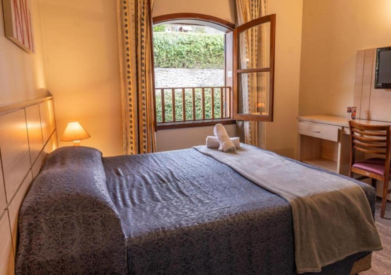 Hotel Euro Suite Campos Do Jordao By Nacional Inn - A 800 Metros Da Vila Capivari Exteriör bild