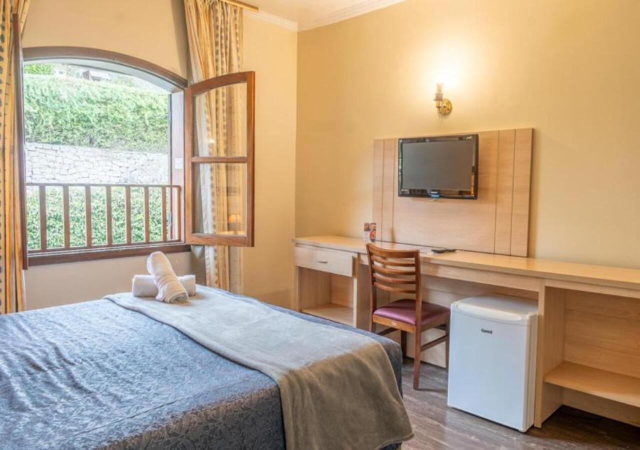 Hotel Euro Suite Campos Do Jordao By Nacional Inn - A 800 Metros Da Vila Capivari Exteriör bild